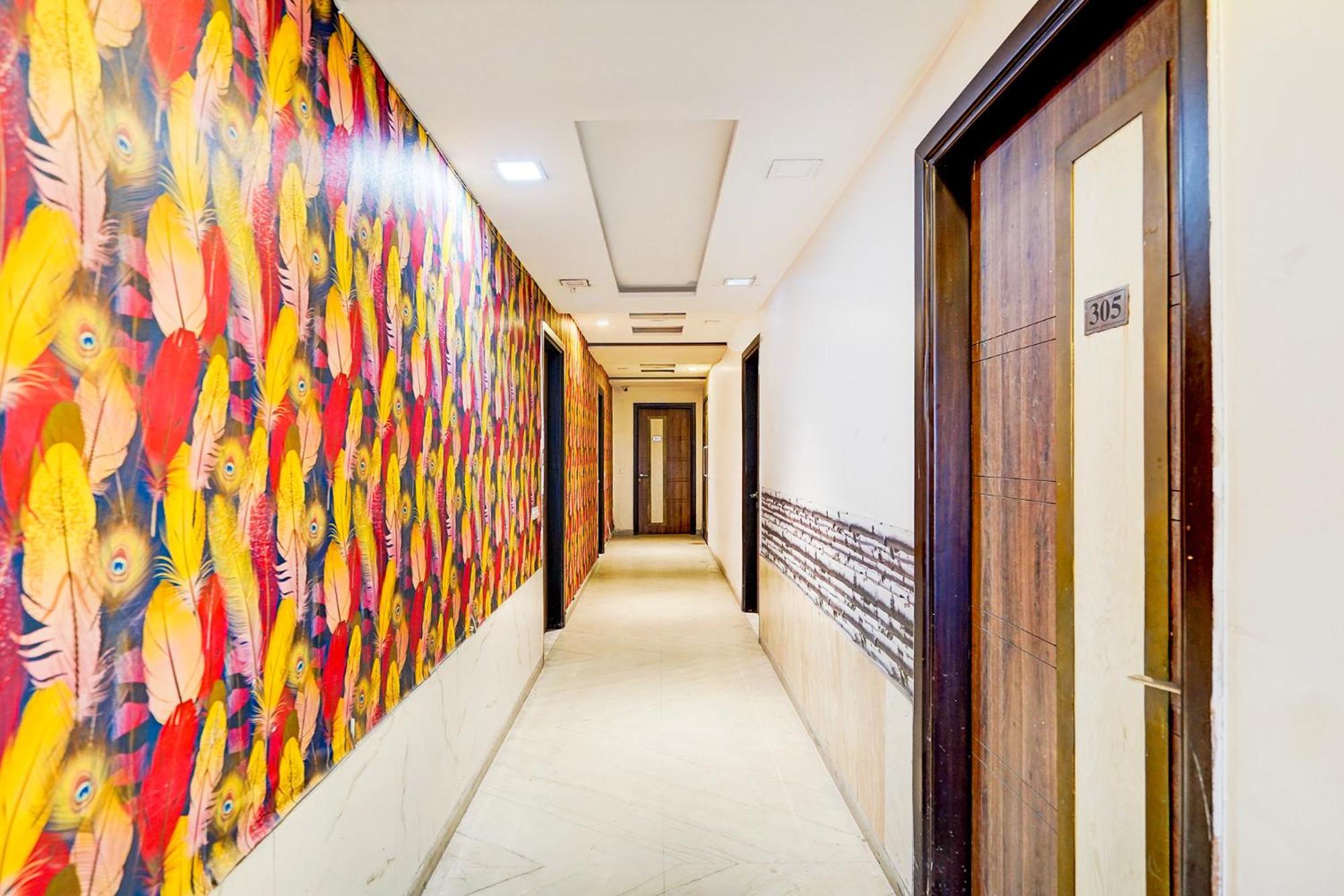 Fabhotel Season Grand Delhi  Extérieur photo