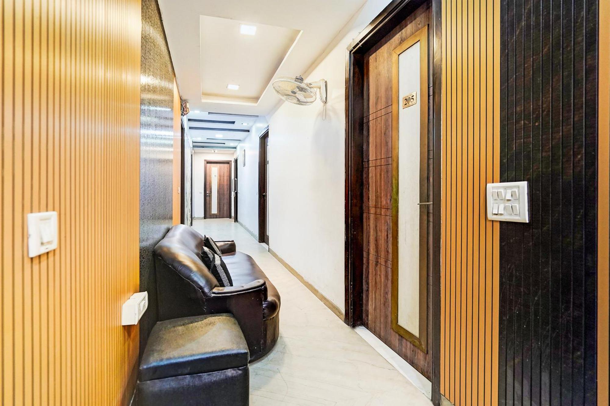 Fabhotel Season Grand Delhi  Extérieur photo